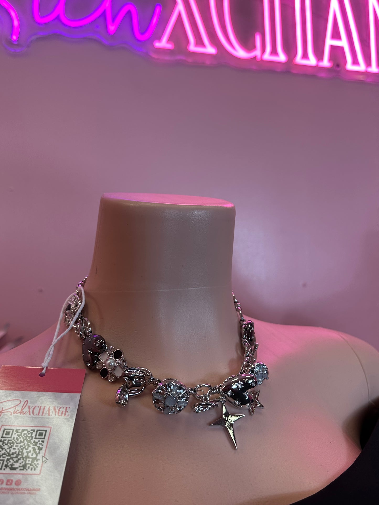 Retro Charms - Necklace