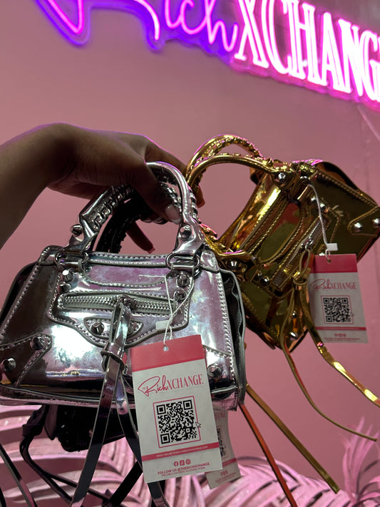 Hard To Miss - Purse