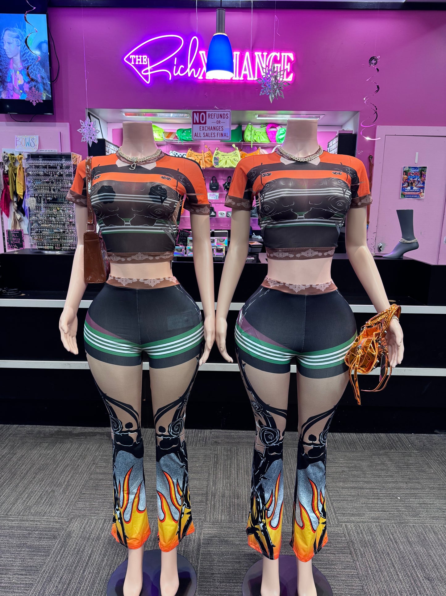 Burnout Babe - Set