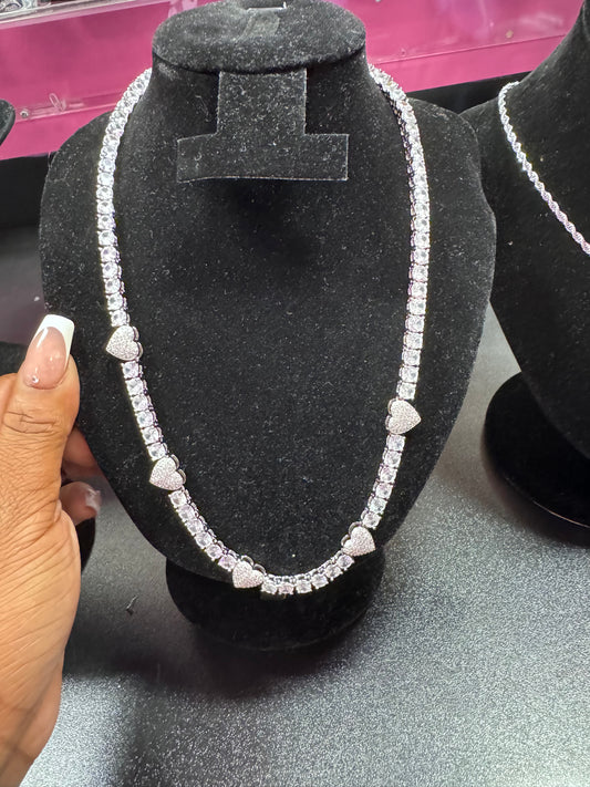 Heart Pin - Necklace
