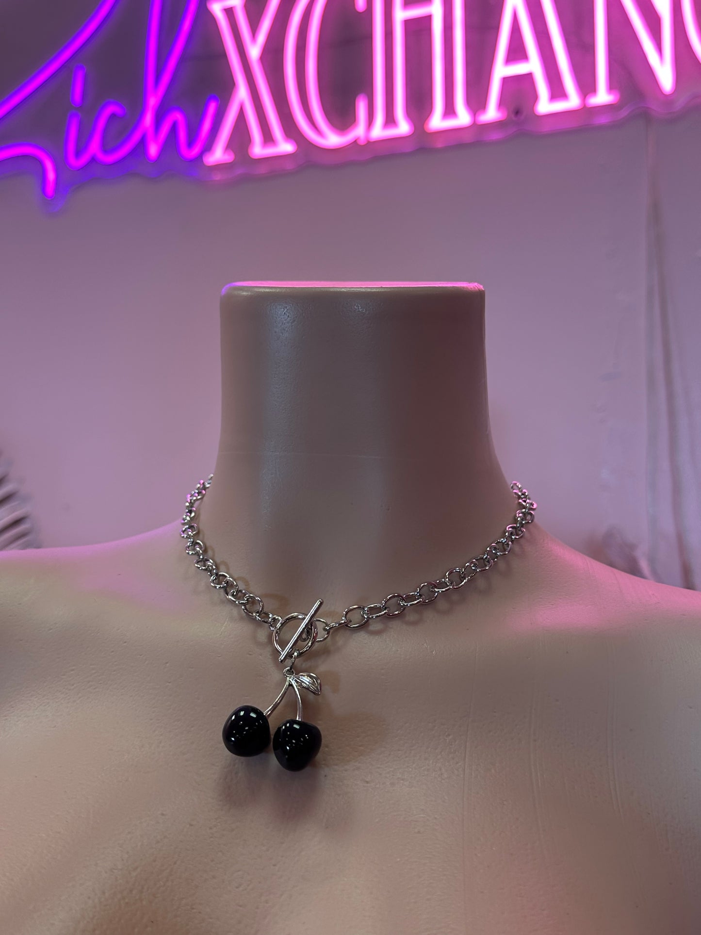 Black Cherry - Necklace
