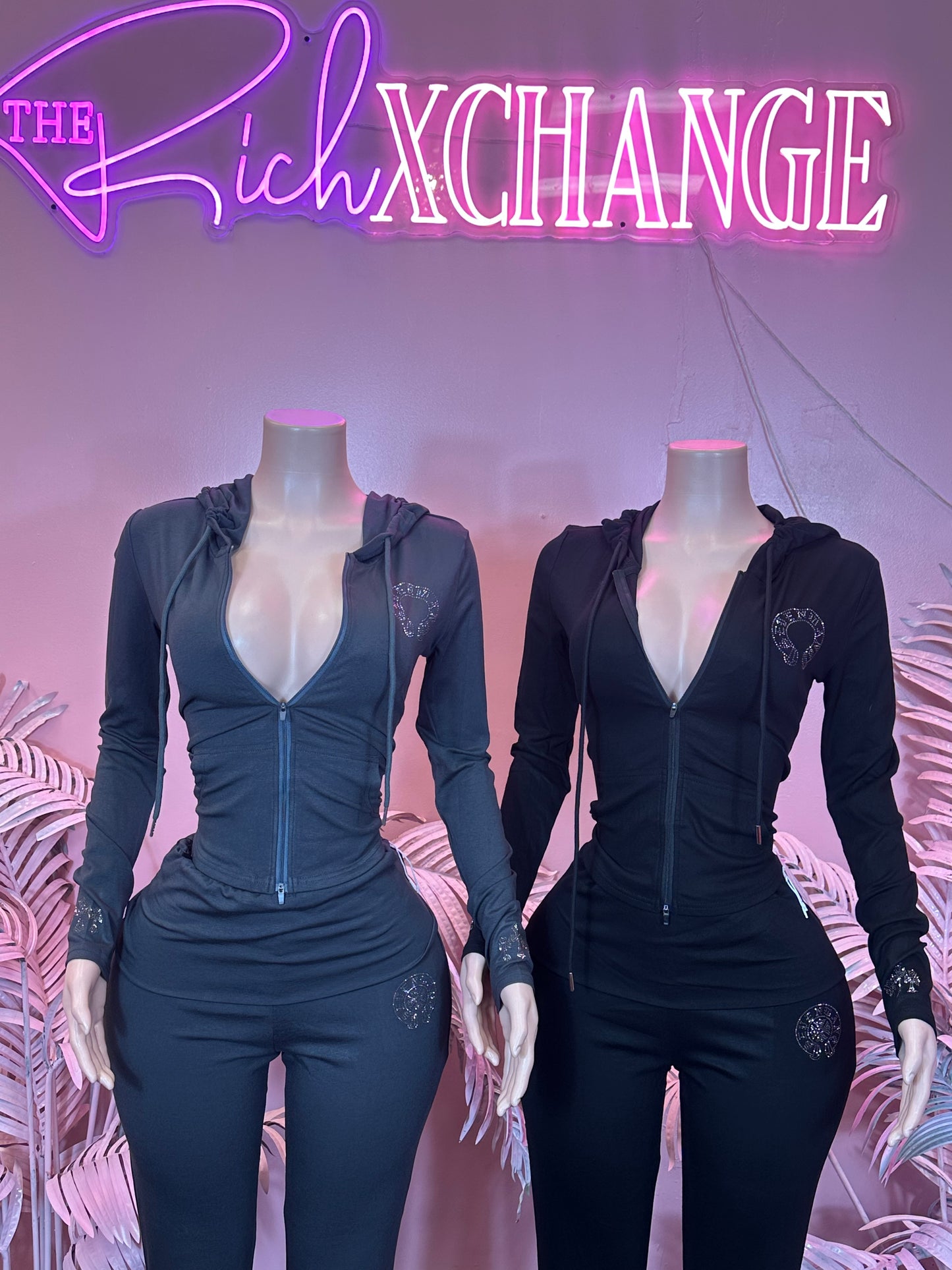 EXCLUSIVE Khrome - Set