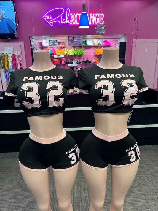 Famous 32- Set