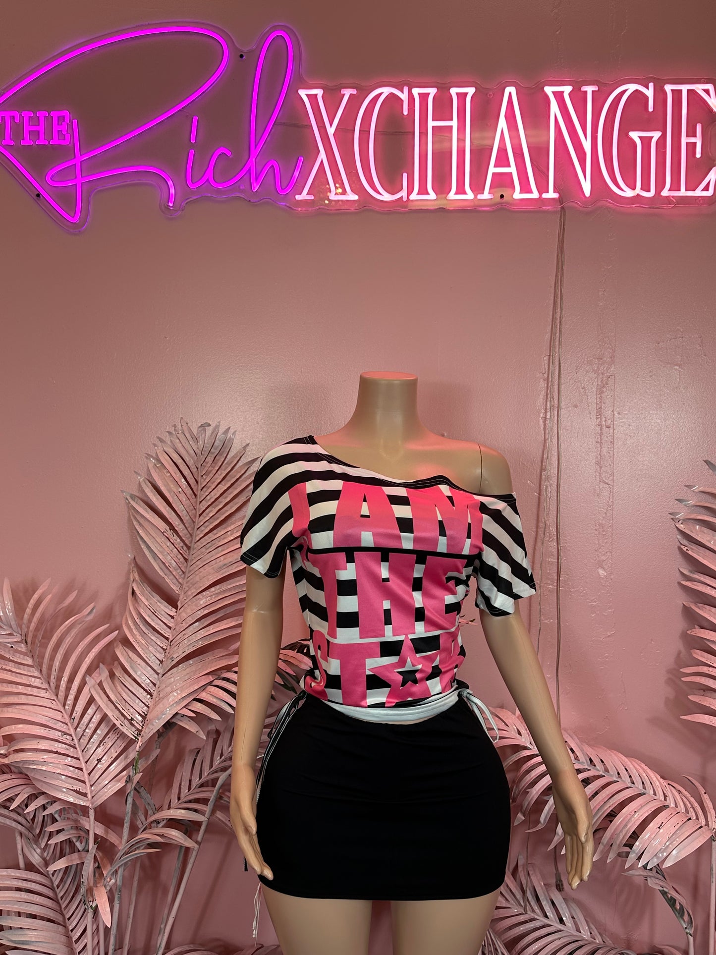 Sleek Move - Skirt